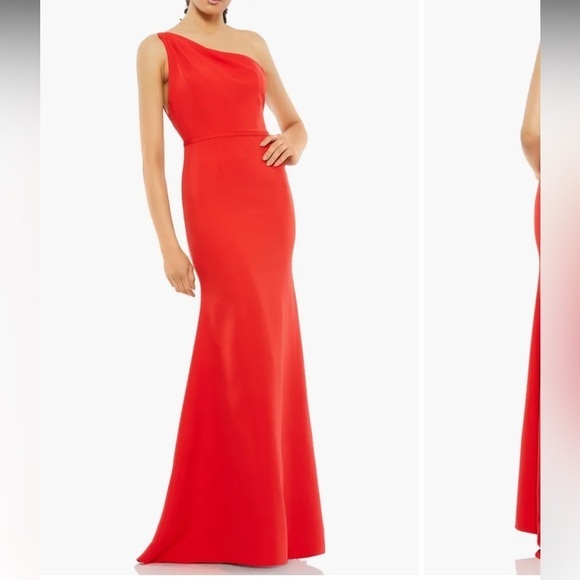 Mac Duggal One-Shoulder Jersey Mermaid Gown
Ieena Mac Duggal 10 - Picture 2 of 7